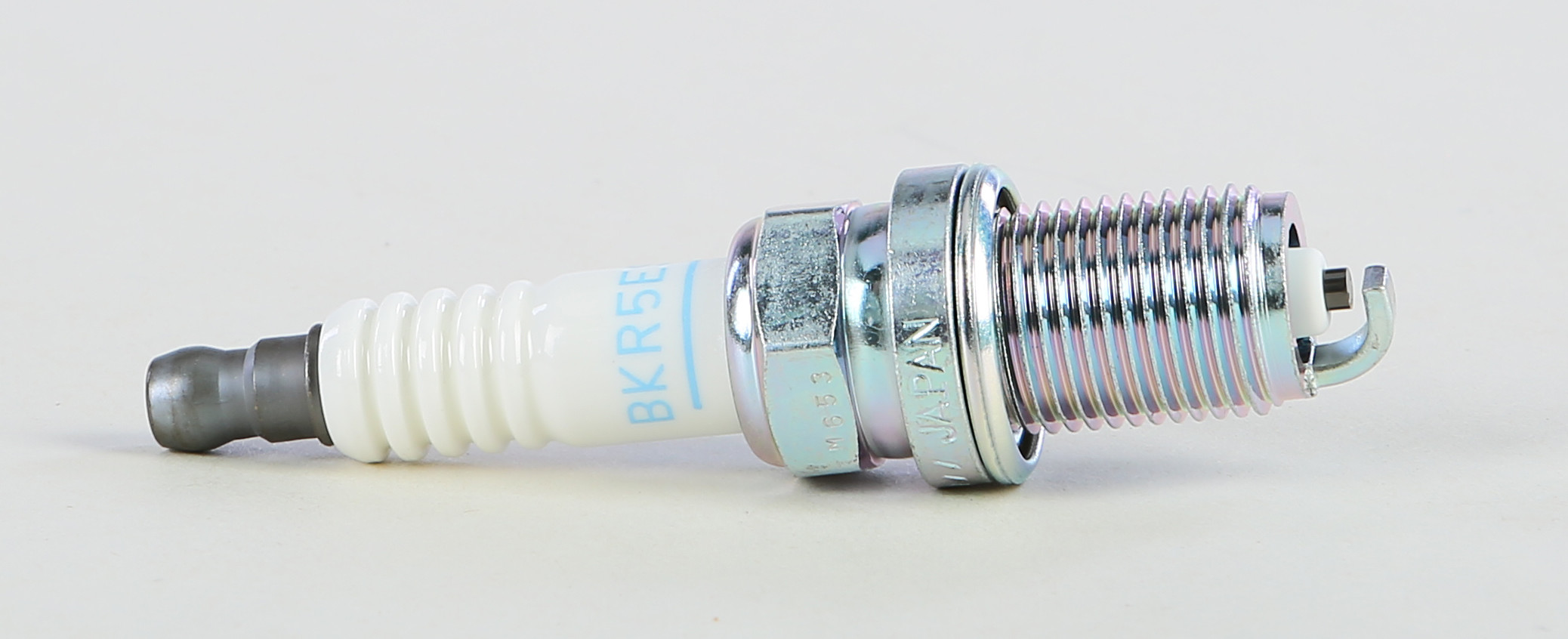 2460 NGK Свеча зажигания (SPARK PLUG #2460/4)  2-BKR5ES Western Power Sports купить