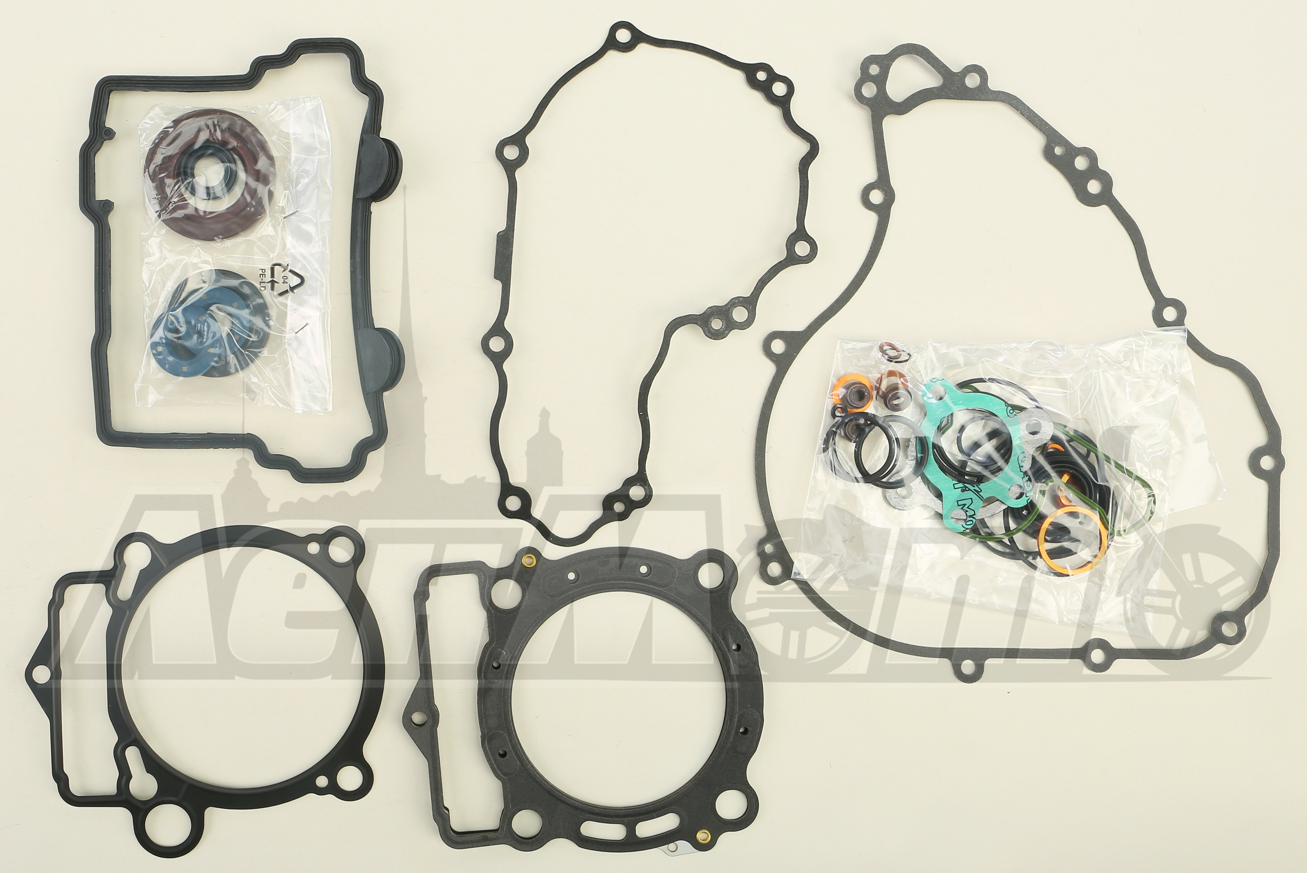 P400270900079 ATHENA Комплект прокладок (COMPLETE GASKET KIT W/OIL SEALS HUSQ/KTM)  68-0742 Western Power Sports купить